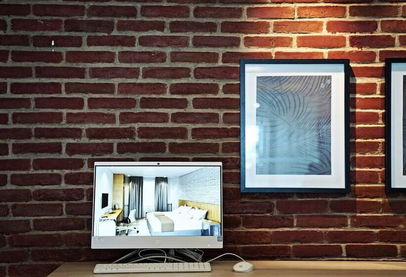 Fotos del hotel Palm Park Hotel Surabaya:  25