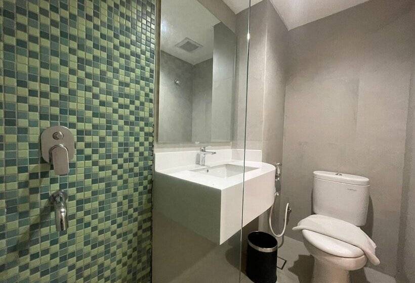 Fotos del hotel Palm Park Hotel Surabaya:  8