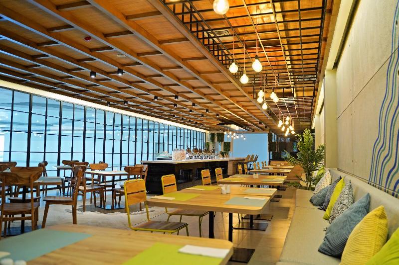 Fotos del hotel Palm Park Hotel Surabaya:  7