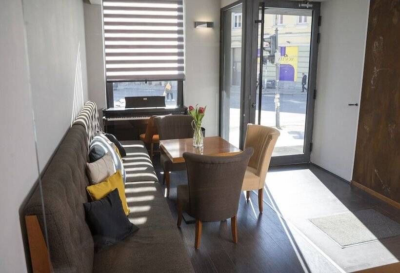 Fotos del hotel Villa Akacija:  6