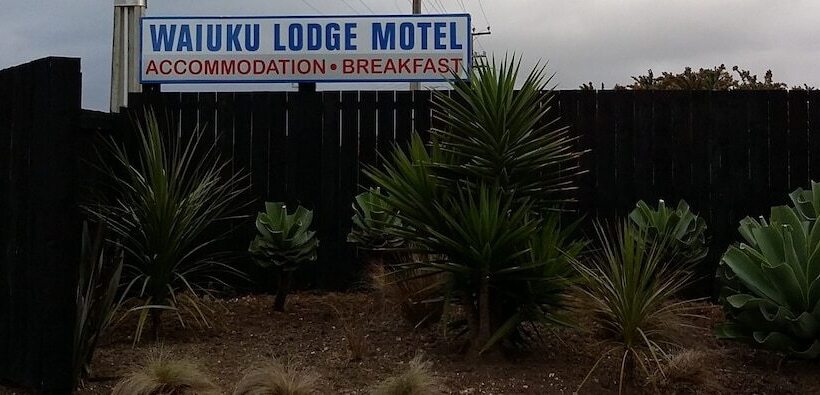 Waiuku Lodge Motel