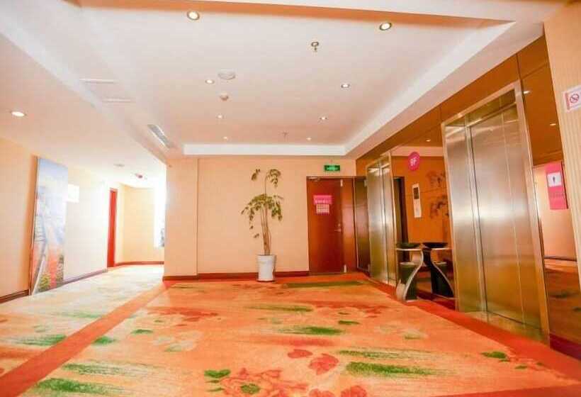 Fotos del hotel Greentree Inn Shandong Qingdao Wuyishan Road Jiashike Shopping Center Business:  2