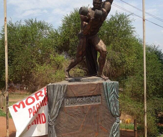 Fotos del hotel Satellite:  5