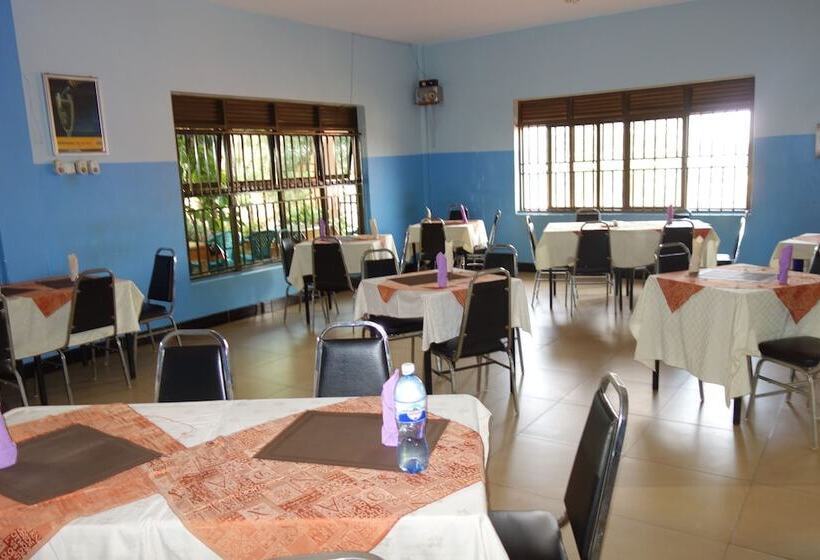 Fotos del hotel Satellite:  12