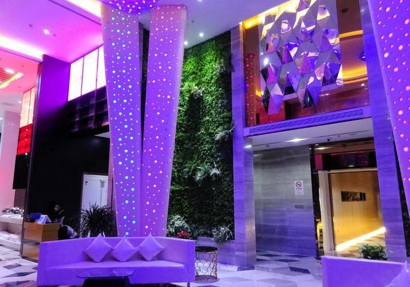 Fotos del hotel Holiday Villa Hotel & Residence Shanghai:  2