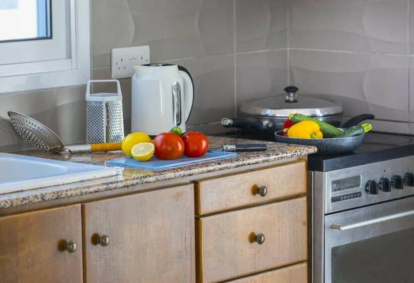 Fotos del hotel Protaras Villa Delphini:  7