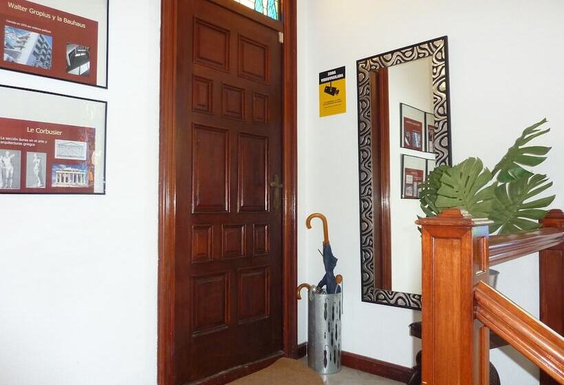 Fotos del hotel Casa Vilaró Park Guell:  3