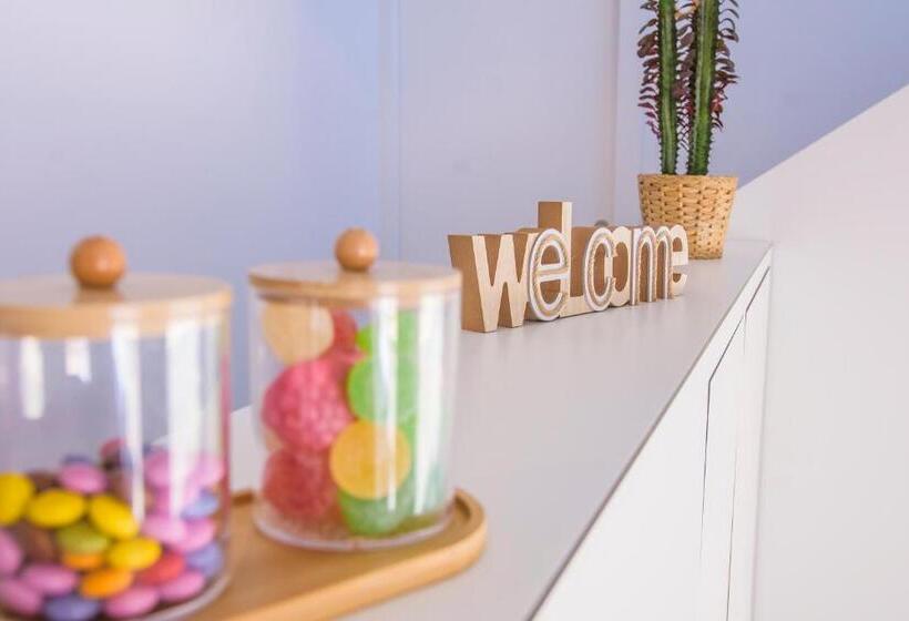 Fotos del hotel Hostal La Isla:  16