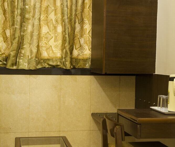 Fotos del hotel City Guest House  Dadar:  16