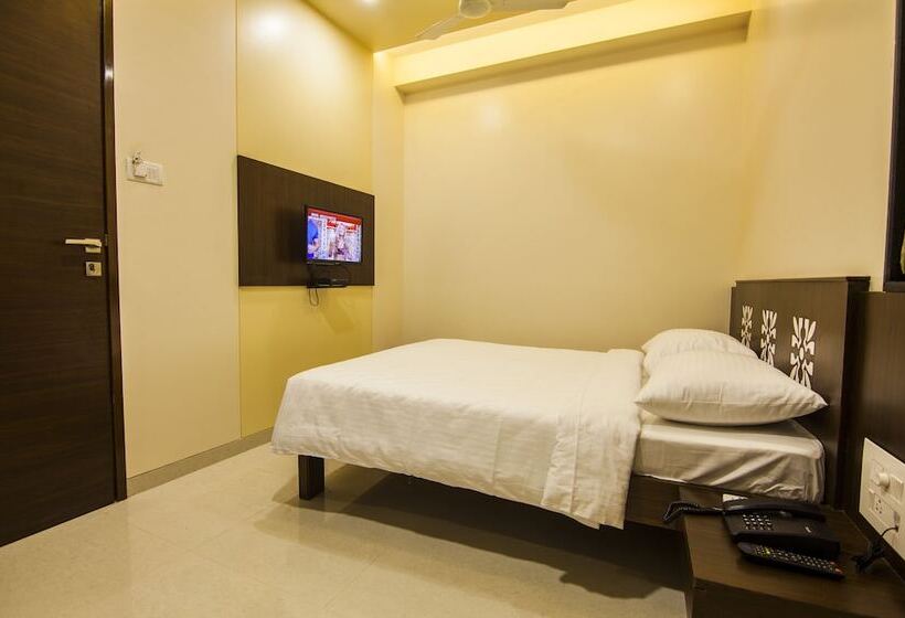 Fotos del hotel City Guest House  Dadar:  13