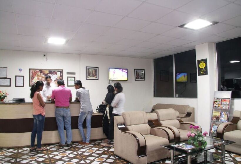 Fotos del hotel Utopia Resorts & Spa:  2