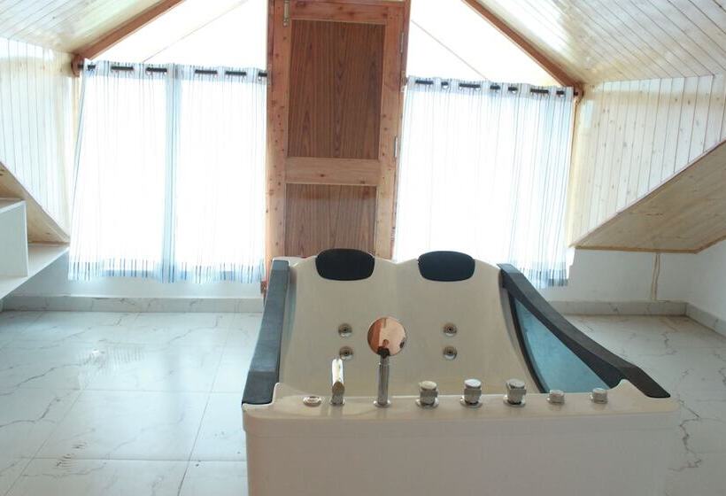 Fotos del hotel Utopia Resorts & Spa:  3