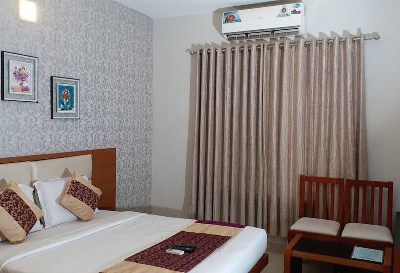 Fotos del hotel Zaith Residency Near Us Consulate & Apollo Hospitals:  24