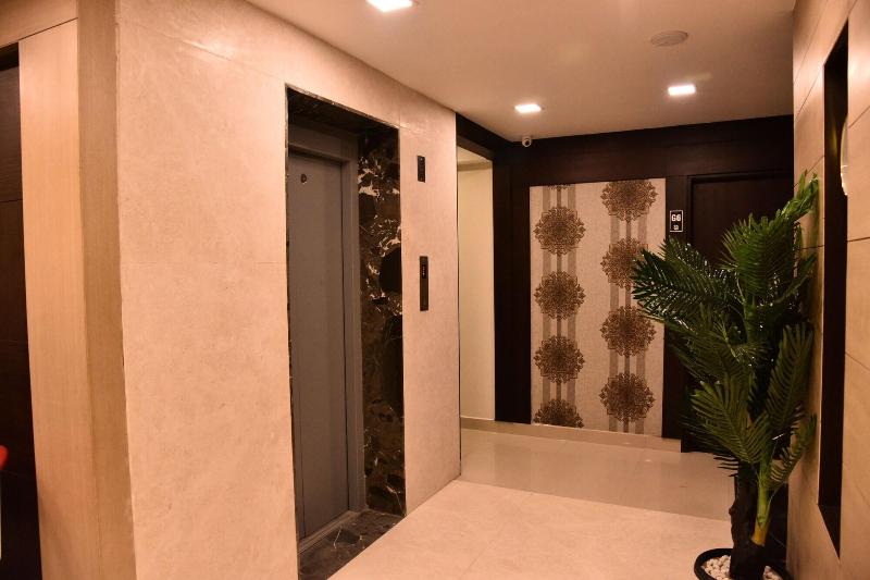 Fotos del hotel Zaith Residency Near Us Consulate & Apollo Hospitals:  5