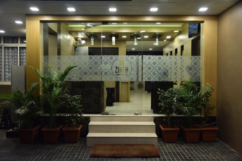 Fotos del hotel Zaith Residency Near Us Consulate & Apollo Hospitals:  17