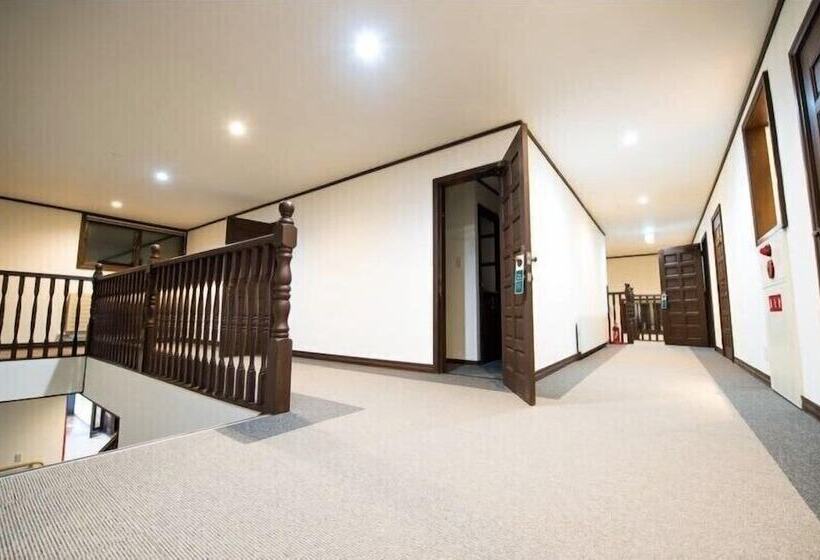 Fotos del hotel Kinwaso:  3