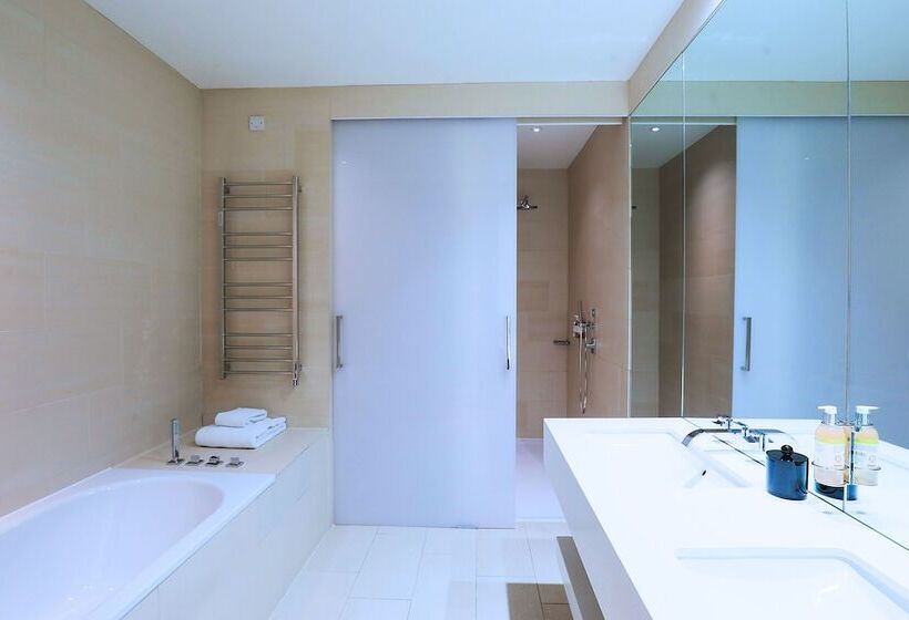 Fotos del hotel Malmaison Cheltenham:  18