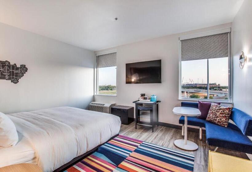 Fotos del hotel Aloft Dallas Arlington Entertainment District:  2