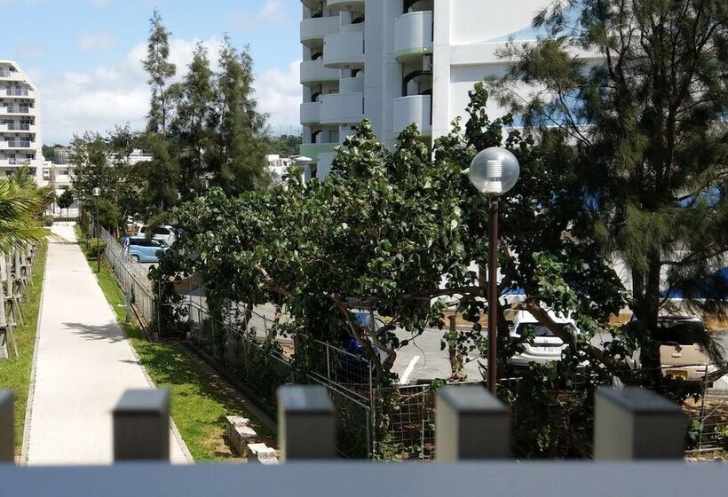 Fotos del hotel La Gent  Okinawa Chatan  And Hostel:  5