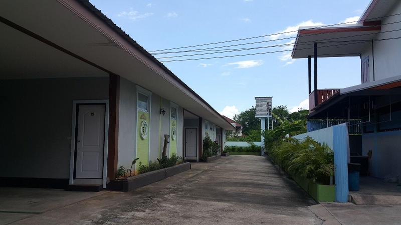 Fotos del hotel Garden House Resort:  2