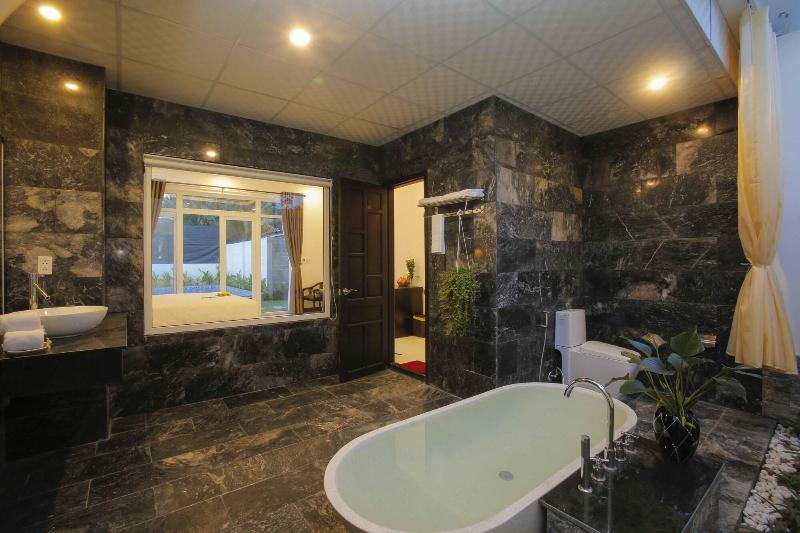 Fotos del hotel Hoi An Sunny Pool Villa:  5