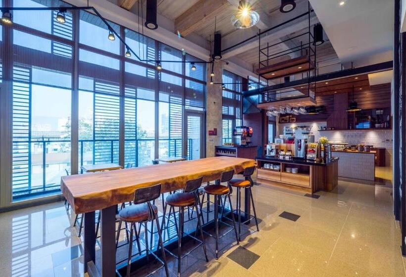 Fotos del hotel Watermark  Kaohsiung Main Station:  11