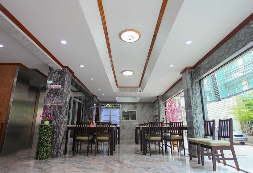 Fotos del hotel Grand Omari:  12