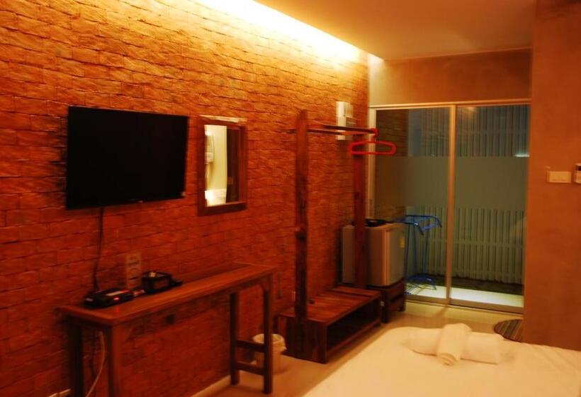 Fotos del hotel The White Elephant Home:  11