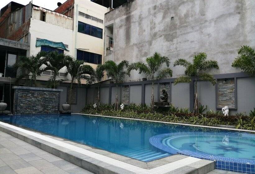 Fotos del hotel Holiday:  9