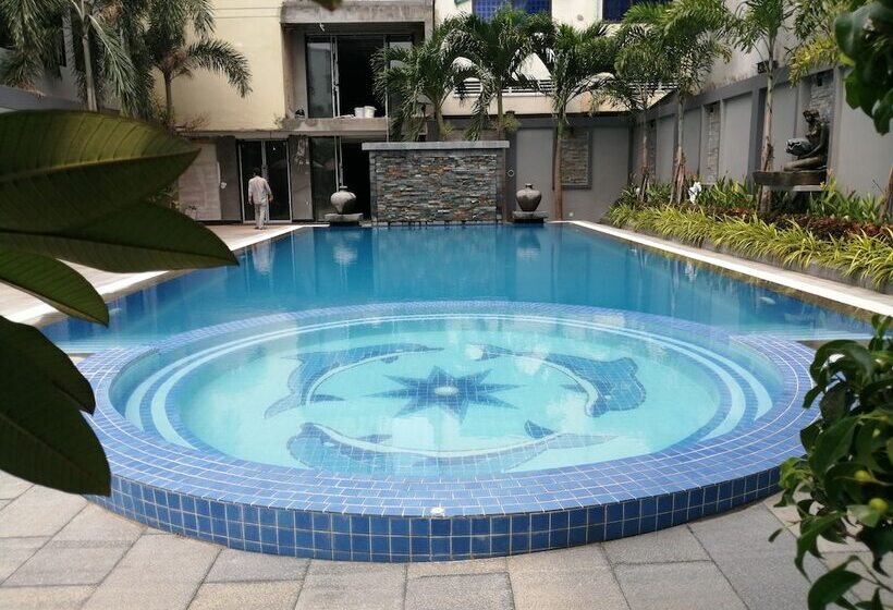 Fotos del hotel Holiday:  11