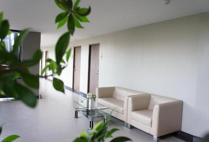 Fotos del hotel Romyen Garden Place:  5