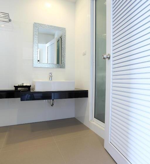 Fotos del hotel Romyen Garden Place:  13