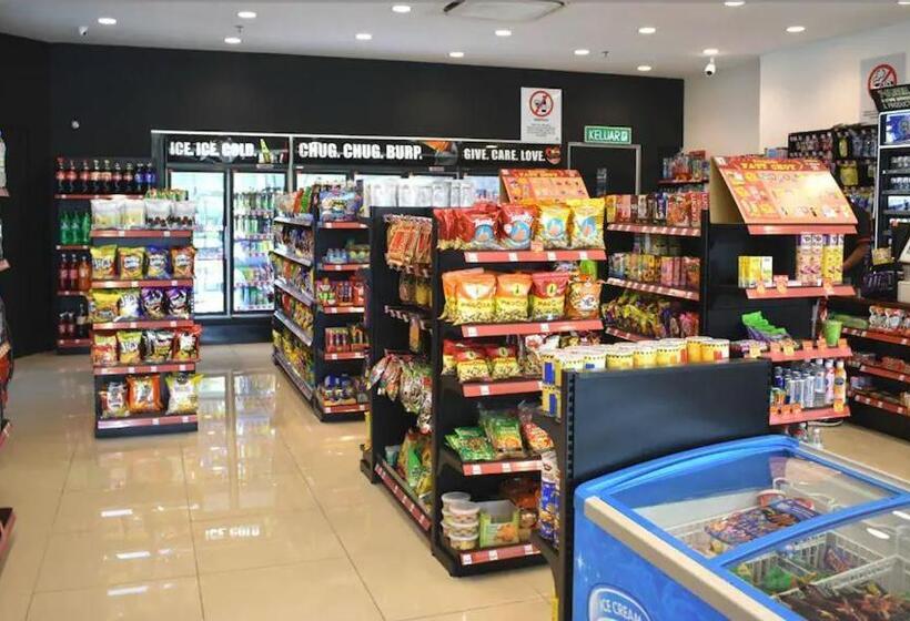 Fotos del hotel The Robertson Suite City Central:  21