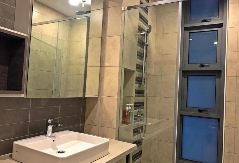 Fotos del hotel The Robertson Suite City Central:  11