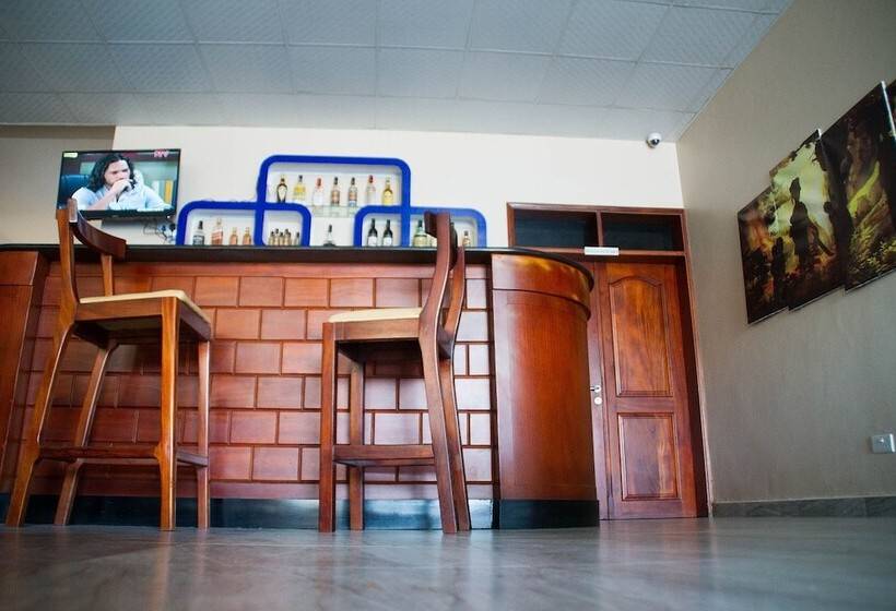 Fotos del hotel Kenendia:  22