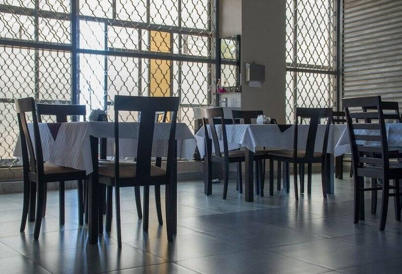 Fotos del hotel Kenendia:  23