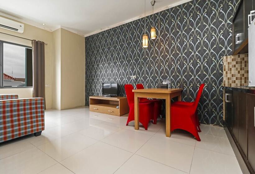 Fotos del hotel Reddoorz Plus Near Pantai Losari:  20