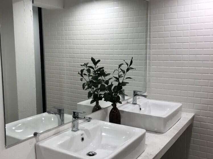 Fotos del hotel 7 Days Asleep:  14