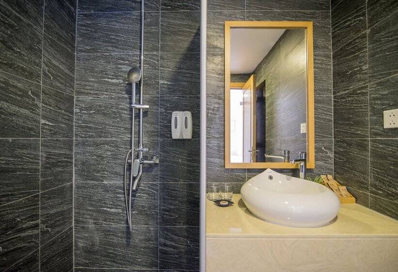 Fotos del hotel Seashore  & Apartment:  5