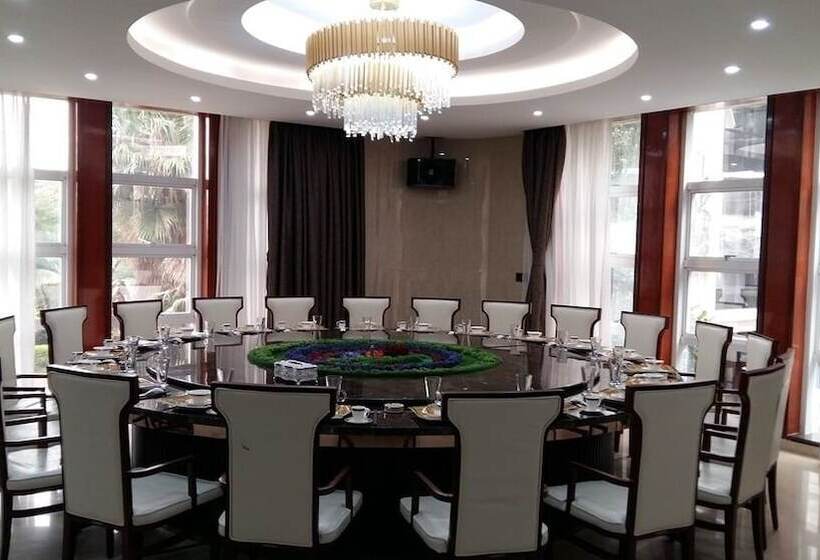 Fotos del hotel Kololo Courts  & Restaurant:  9