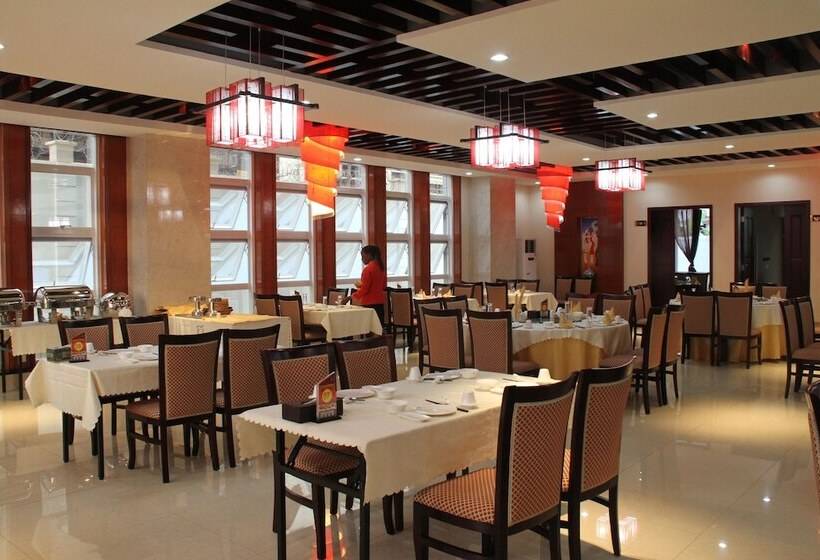 Fotos del hotel Kololo Courts  & Restaurant:  12