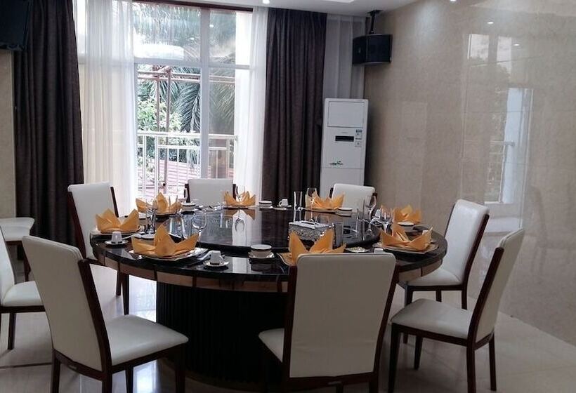 Fotos del hotel Kololo Courts  & Restaurant:  16