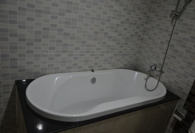 Fotos del hotel Kololo Courts  & Restaurant:  6