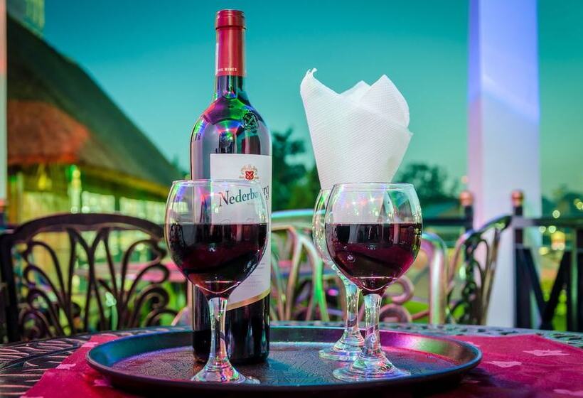 Fotos del hotel Nyumbani:  14