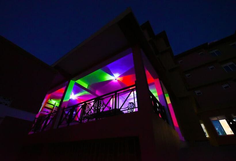 Fotos del hotel Nyumbani:  15