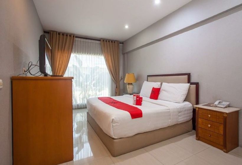 Reddoorz Plus @ Hr Muhammad