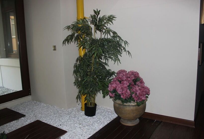 Fotos del hotel Ottoman Suites:  9