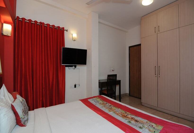 Fotos del hotel Oyo Flagship 494 East Of Kailash:  10