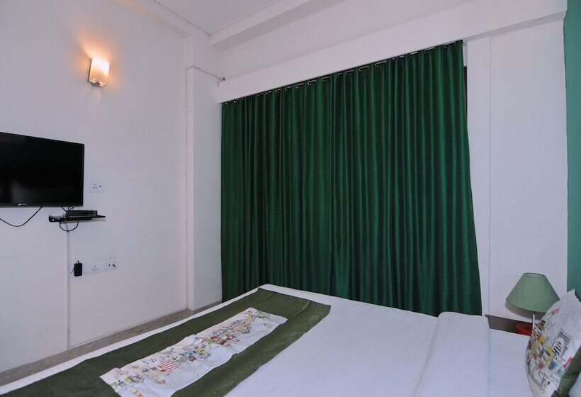 Fotos del hotel Oyo Flagship 494 East Of Kailash:  13