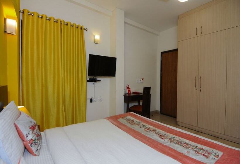 Fotos del hotel Oyo Flagship 494 East Of Kailash:  5